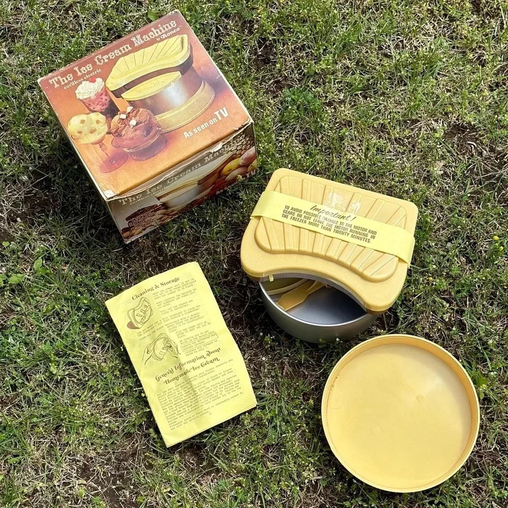 vintage new old stock  icecream maker 1974 - ronko